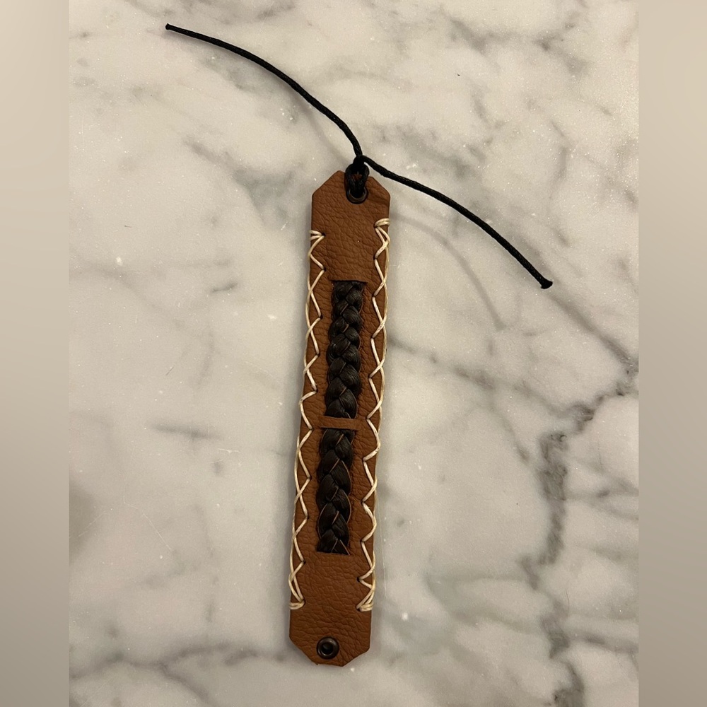 Leather bracelet
